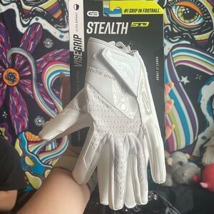 Brand new men’s football gloves